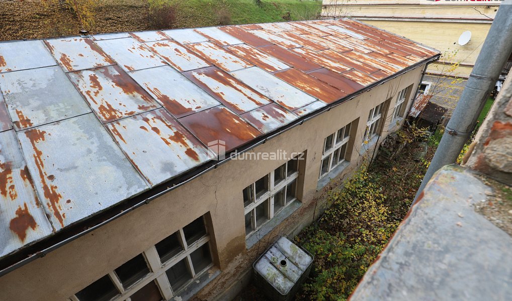 Prodej nájemního domu, činžáku 1 000 m², Kraslice – náhled fotky 36