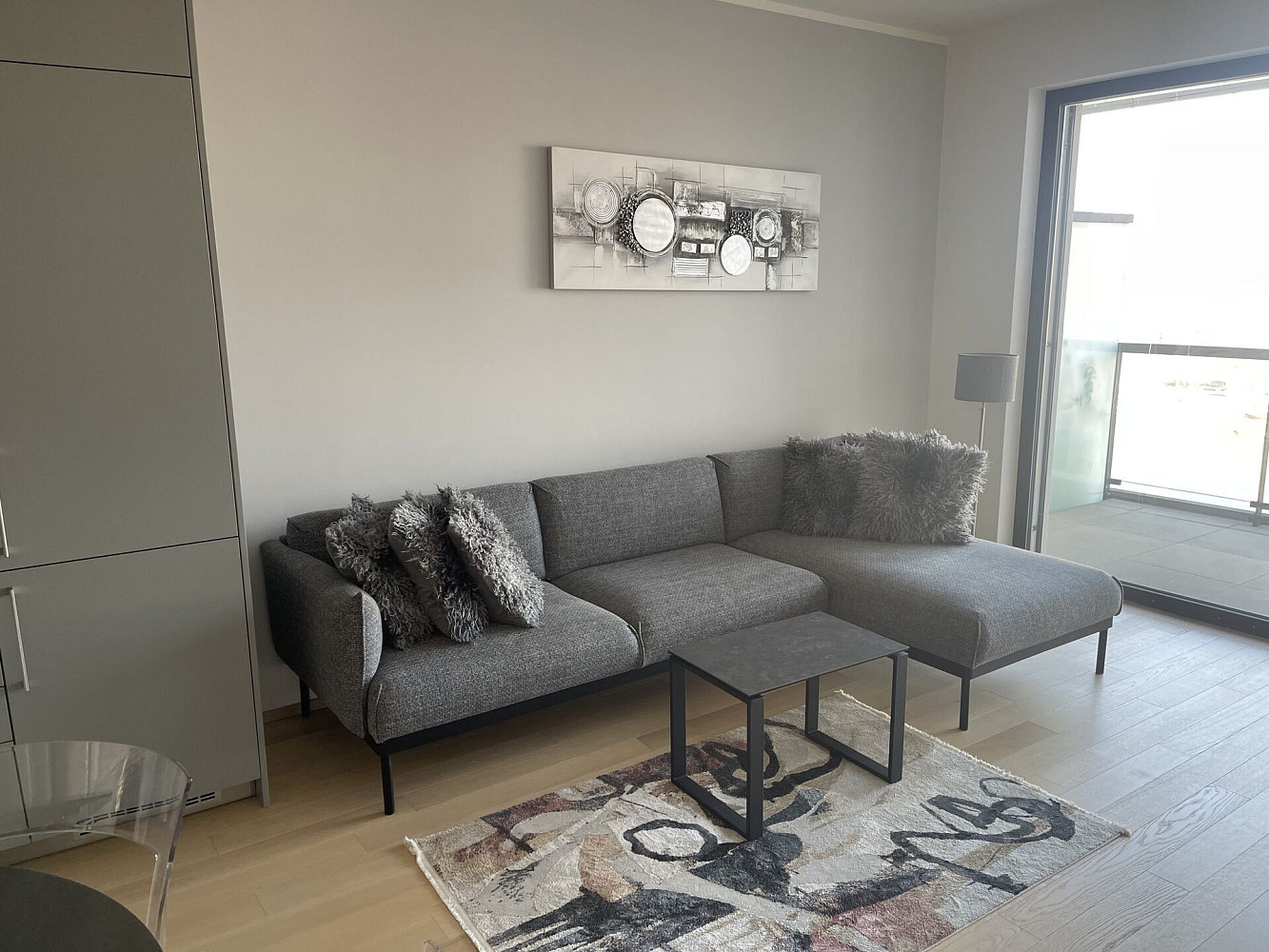Pronájem bytu 2+kk 62 m² – fotografie 3