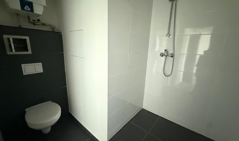 Pronájem bytu 1+kk 26 m², Chomutov – náhled fotky 5