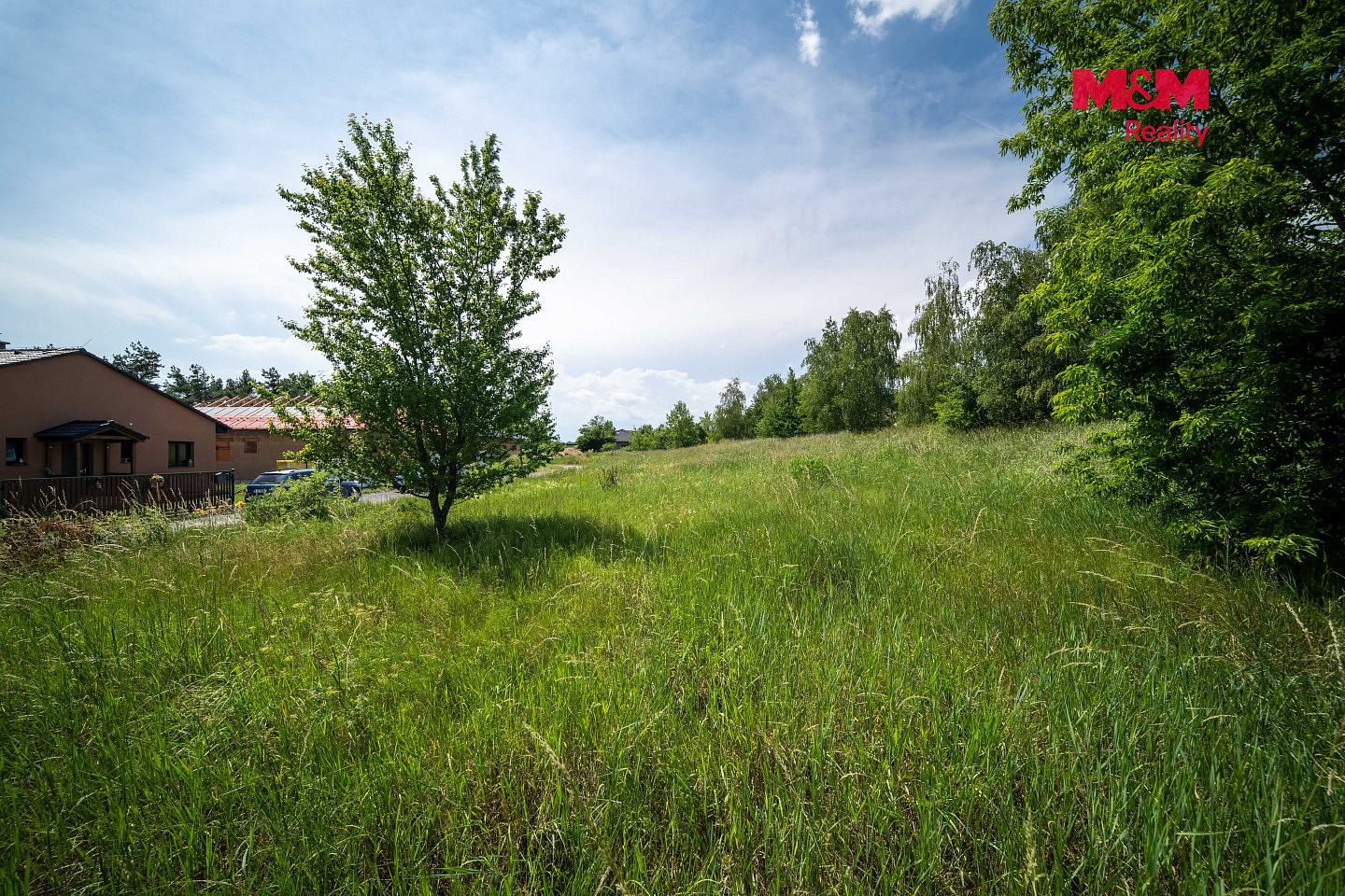 Prodej stavebního pozemku 1 001 m² — photo 2