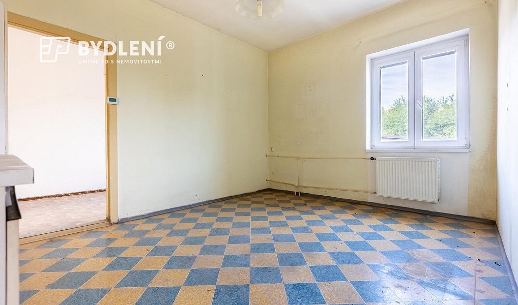 Prodej domu 297 m² s pozemkem 387 m², Krupka – náhled fotky 3
