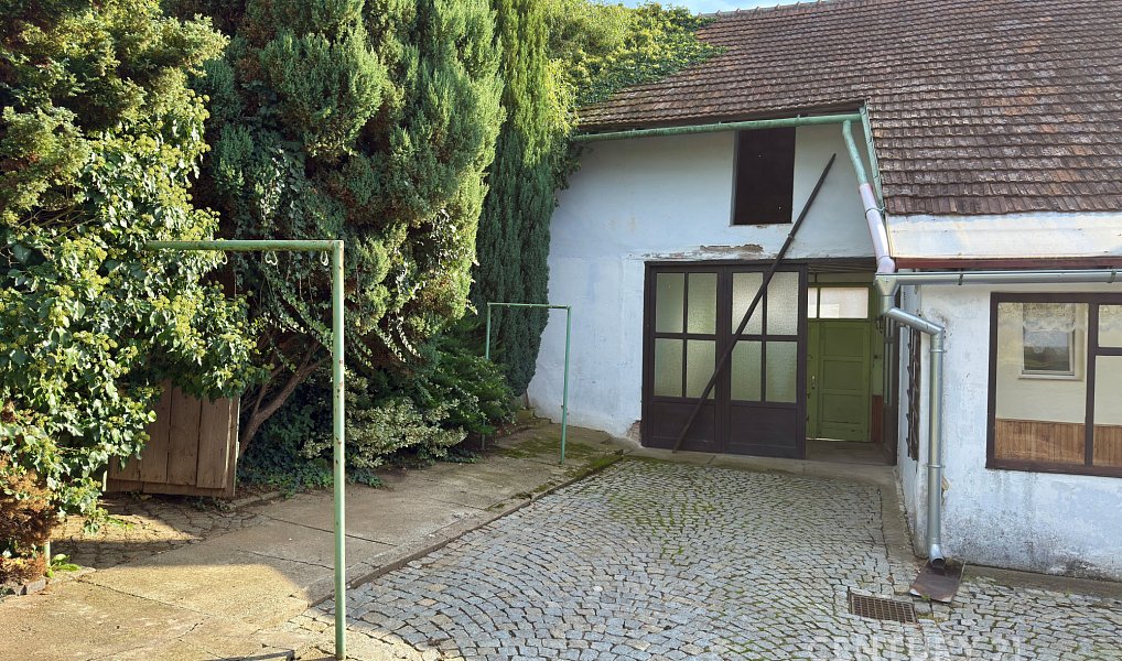 Prodej domu 114 m² s pozemkem 2 707 m², Pačlavice – náhled fotky 16