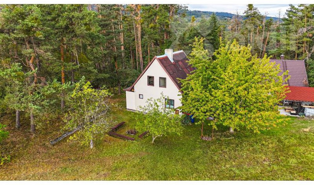 Prodej chaty/chalupy 140 m² s pozemkem 391 m², Hradce – náhled fotky 30