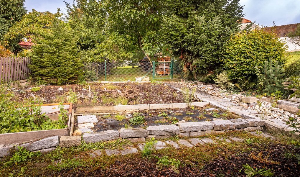 Prodej domu 125 m² s pozemkem 1 061 m², Hůry – náhled fotky 12