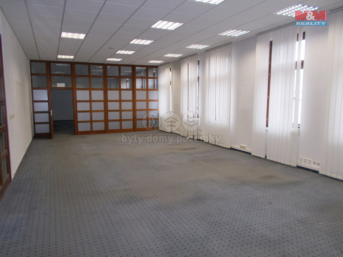 Pronájem obchodních prostor 170 m² – fotografie 5