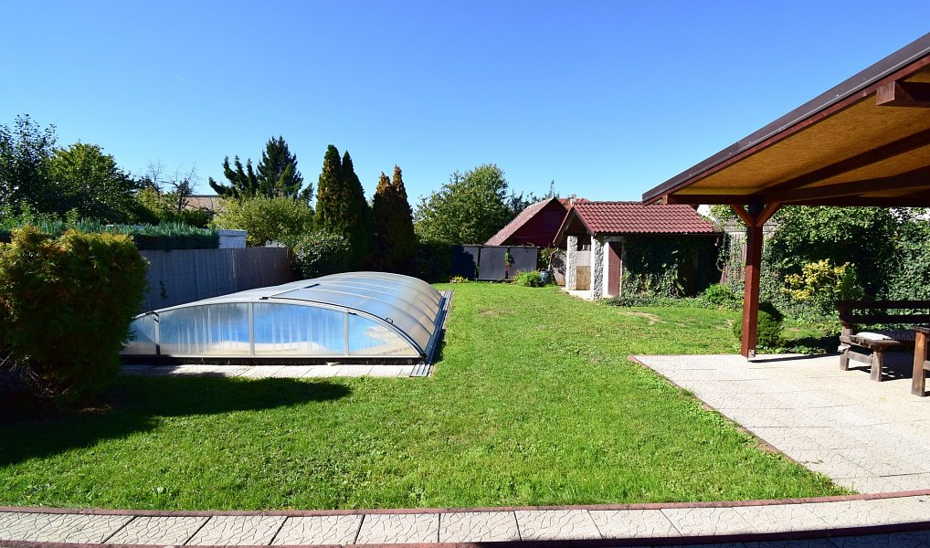 Pronájem domu 250 m² s pozemkem 775 m², Plzeň – náhled fotky 3