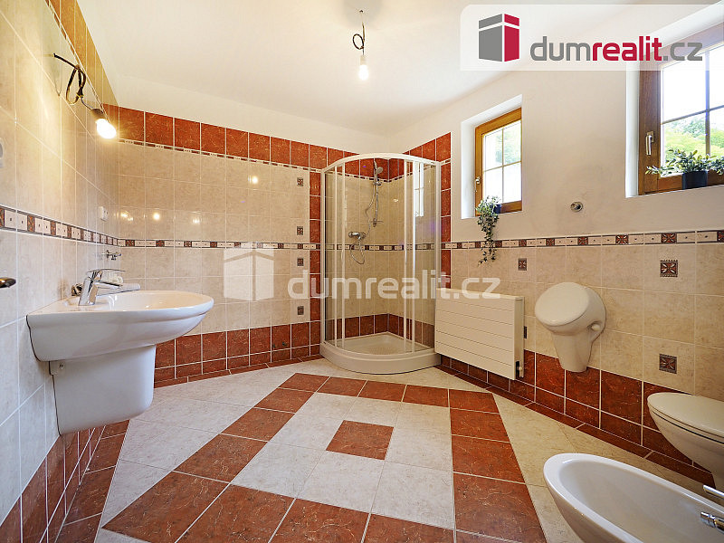 Prodej domu 286 m² s pozemkem 3 176 m² – další