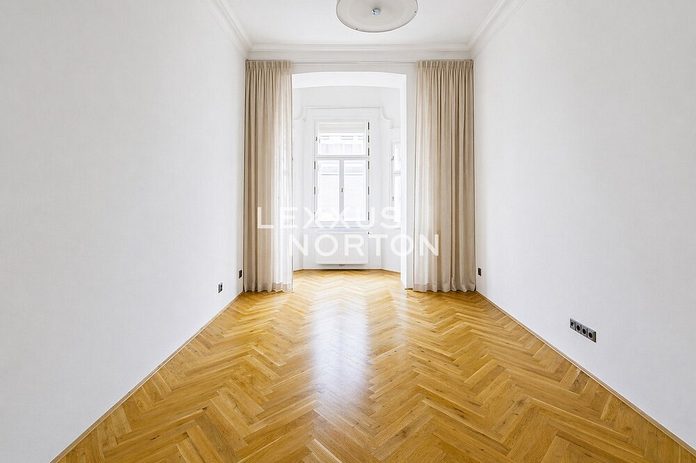 Pronájem bytu 3+1 92 m² — photo 4