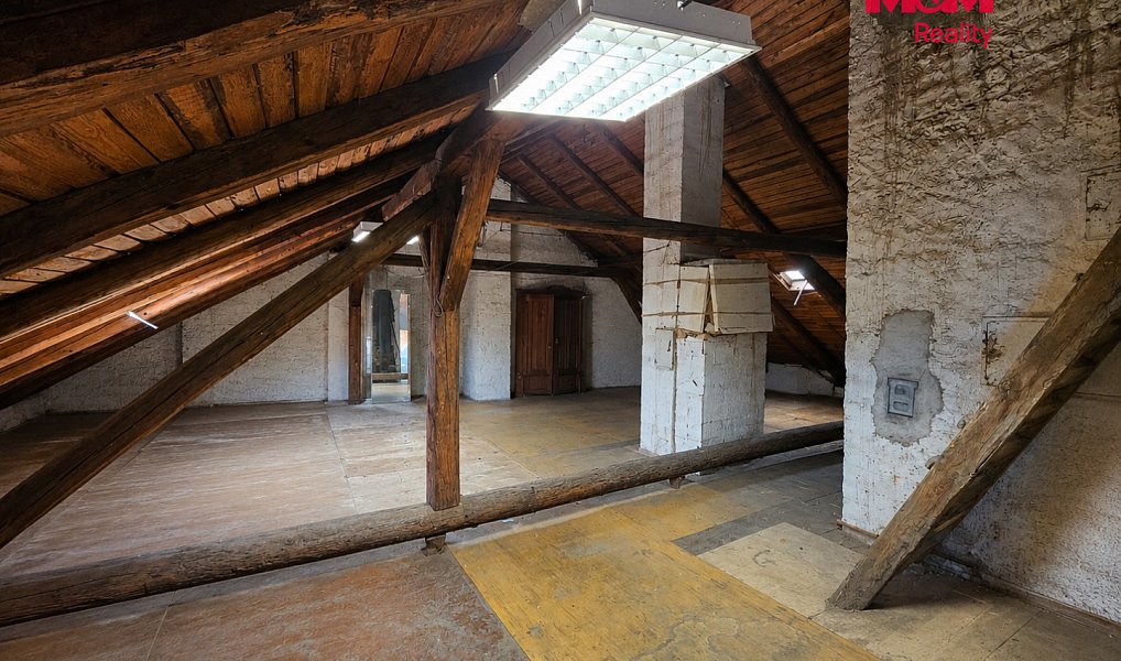 Prodej domu 205 m² s pozemkem 788 m², Hranice – náhled fotky 26