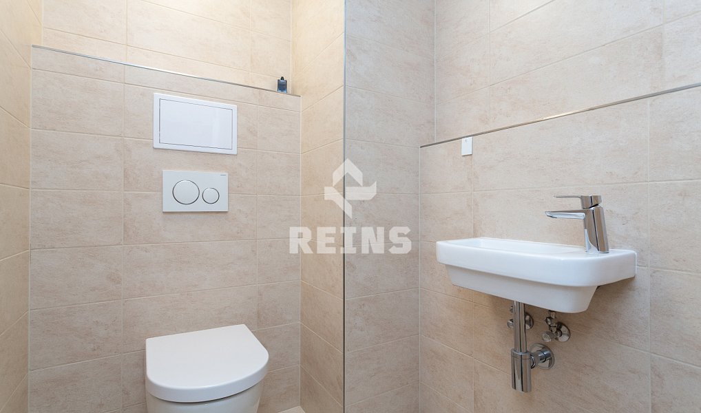 Prodej bytu 4+kk 146 m², Praha – náhled fotky 18