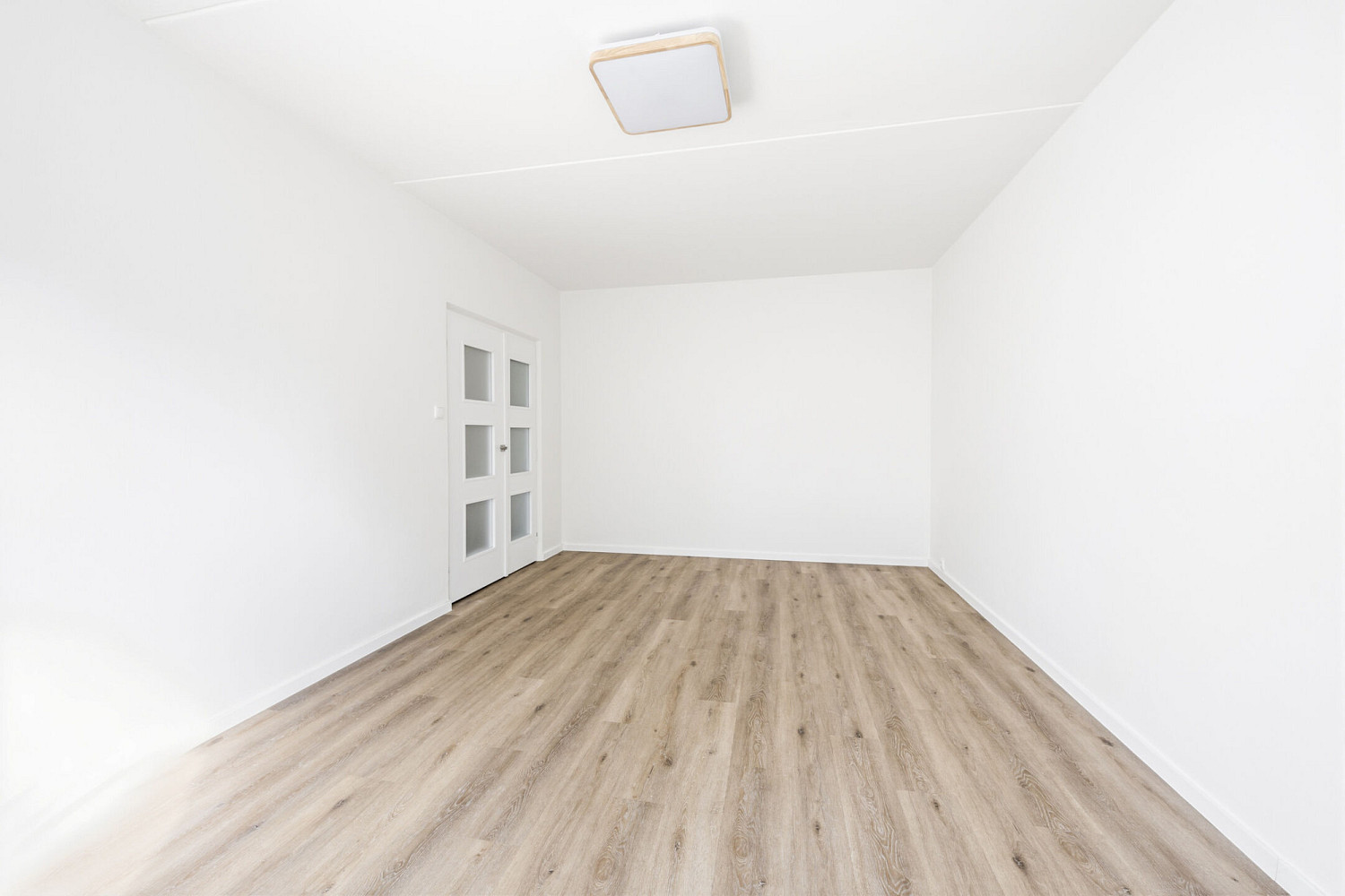 Pronájem bytu 1+1 39 m² – fotografie 2