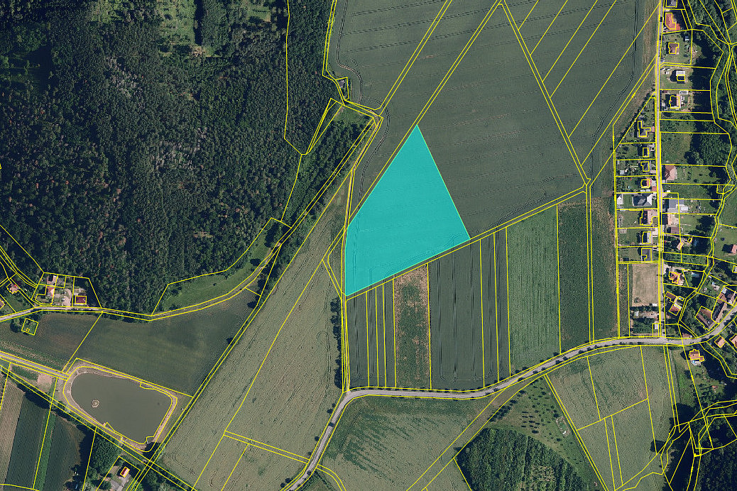 Prodej pole 19 463 m²