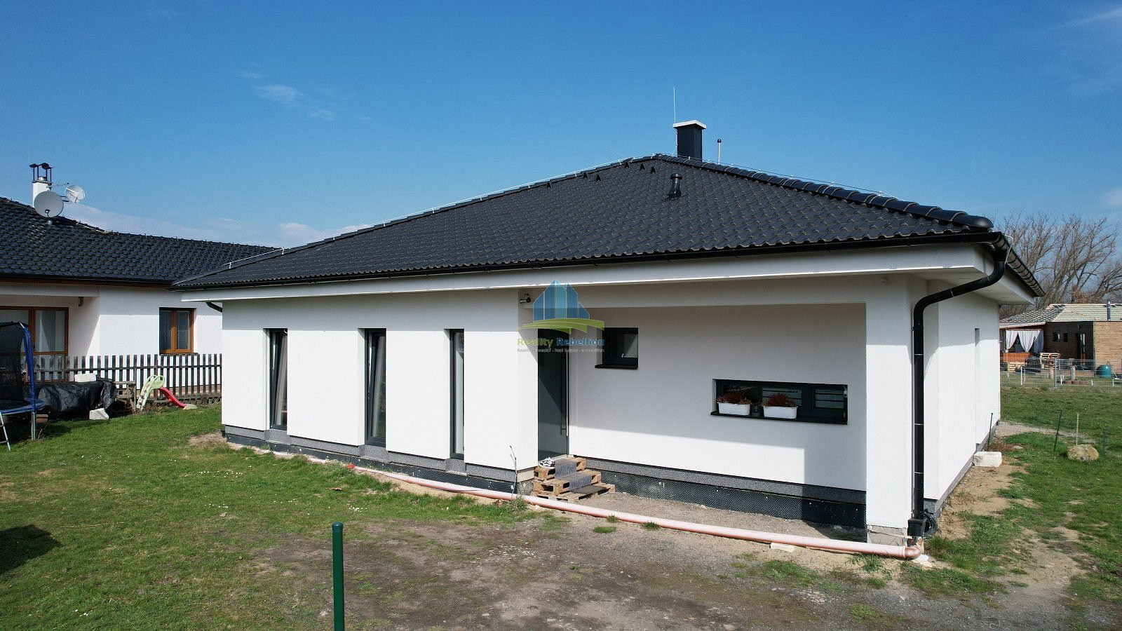 Prodej domu 136 m² s pozemkem 836 m² – fotografie 4