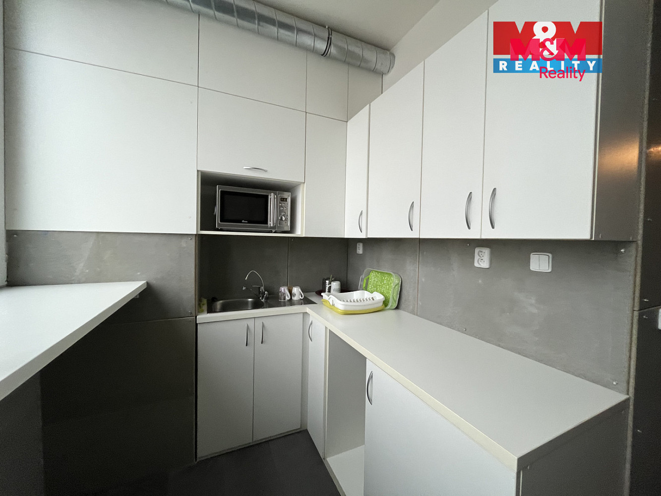 Pronájem kanceláře 70 m² – pohled 5