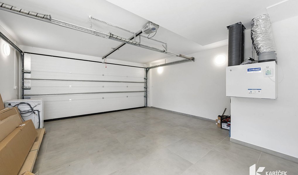 Pronájem domu 171 m² s pozemkem 300 m², Kopřivnice – náhled fotky 22