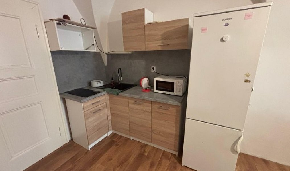 Prodej domu 200 m² s pozemkem 141 m², Jihlava – náhled fotky 24