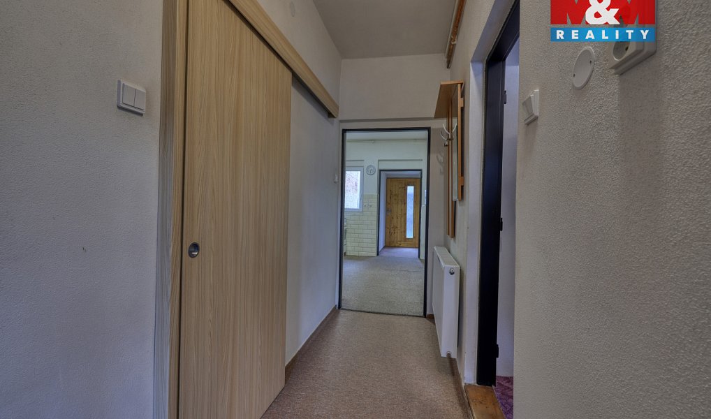 Prodej domu 98 m² s pozemkem 87 m², Koloveč – náhled fotky 16