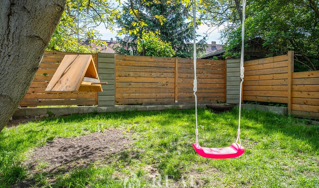 Prodej domu 240 m² s pozemkem 400 m², Louny – náhled fotky 14