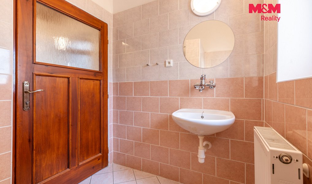 Prodej ubytovacího objektu 750 m², Úštěk – náhled fotky 14