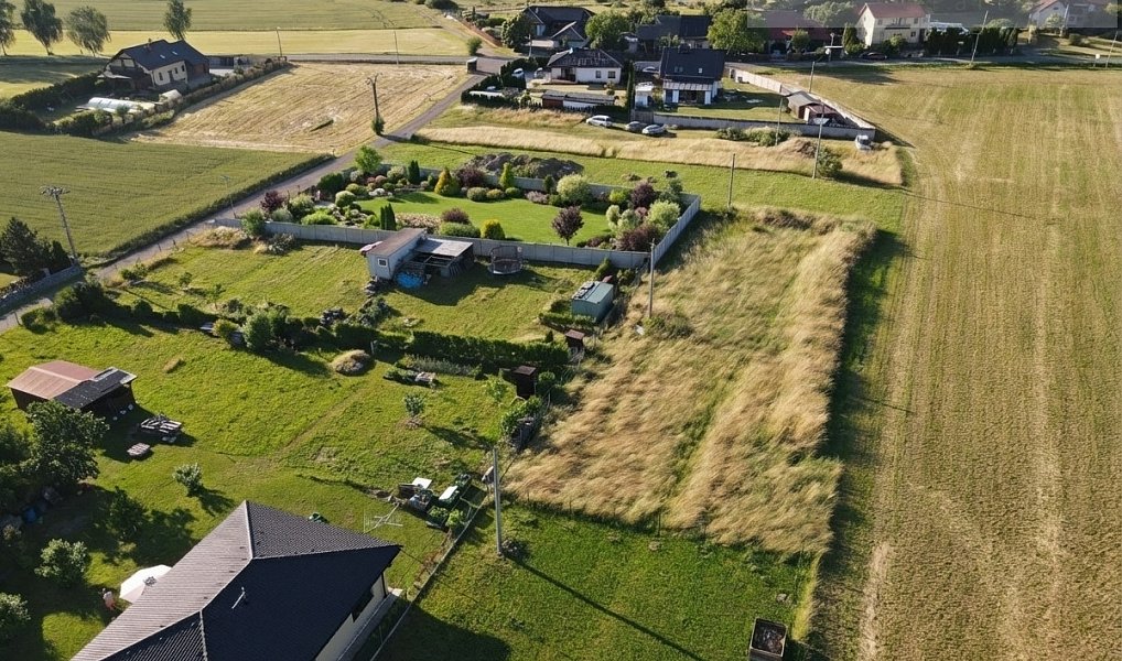 Prodej stavebního pozemku 1 072 m², Modřovice – náhled fotky 9