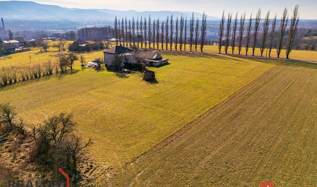 Prodej stavebního pozemku 1 263 m², Třinec – náhled fotky 2