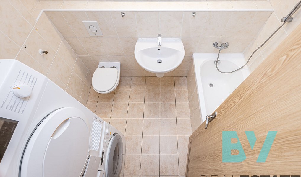 Prodej bytu 2+kk 49 m², Praha – náhled fotky 14