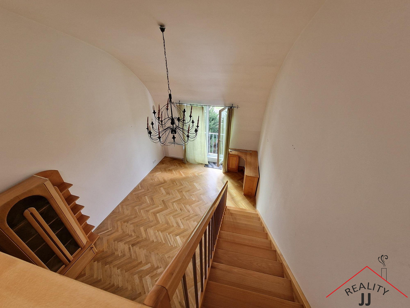 Pronájem bytu 3+kk 99 m² – fotografie 4