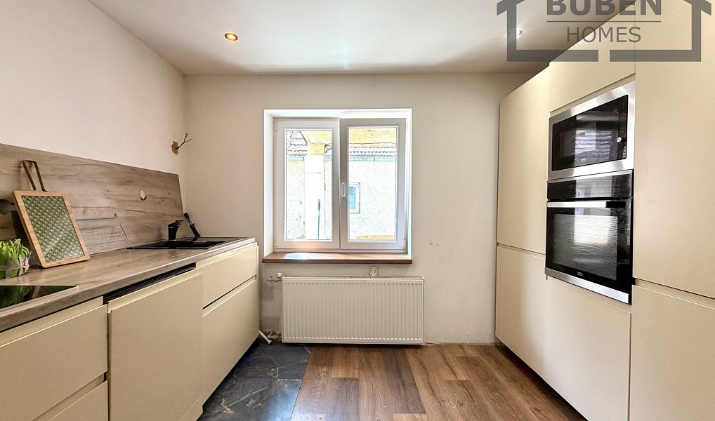 Prodej domu 380 m² s pozemkem 750 m², Bor – náhled fotky 3