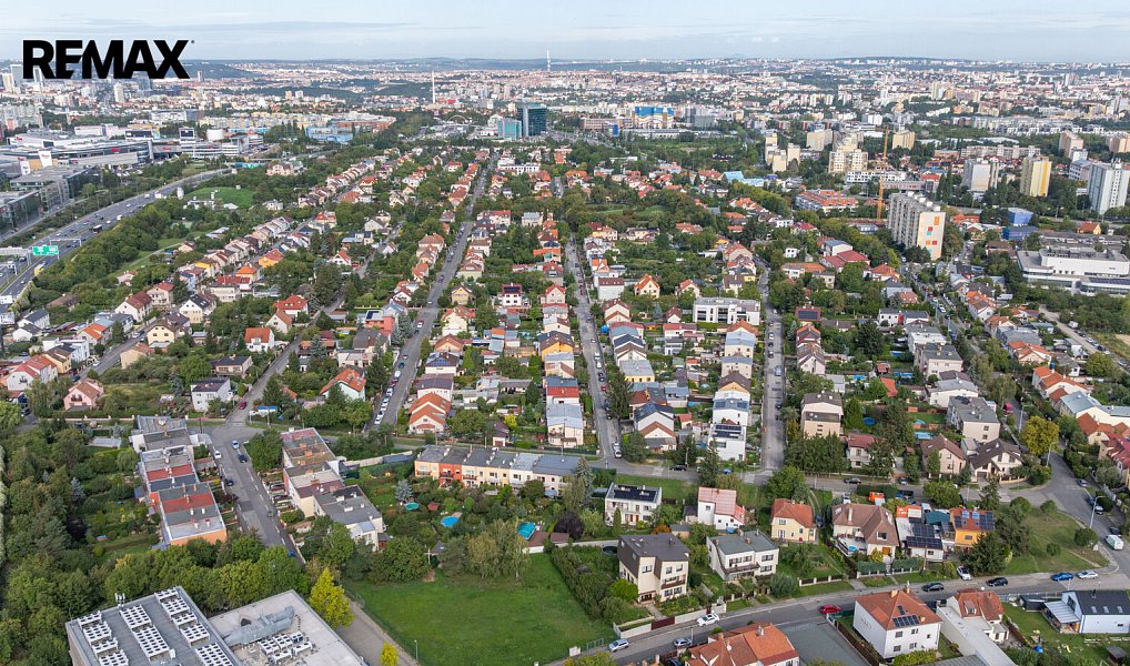 Pronájem domu 180 m² s pozemkem 473 m², Praha – náhled fotky 29