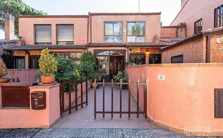 Prodej domu 927 m² s pozemkem 520 m², Galapagar, Španělsko