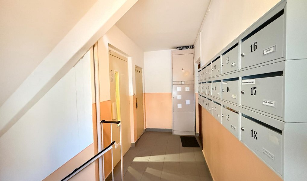 Pronájem bytu 3+1 54 m², Teplice – náhled fotky 17