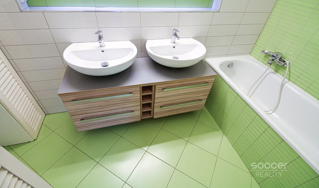Pronájem bytu 3+kk 71 m², Praha – náhled fotky 13