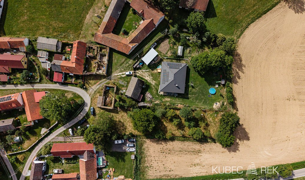 Prodej stavebního pozemku 1 342 m², Dírná – náhled fotky 14