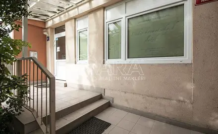 Prodej obchodních prostor 22 m², Veltruská, Praha 9 - Prosek