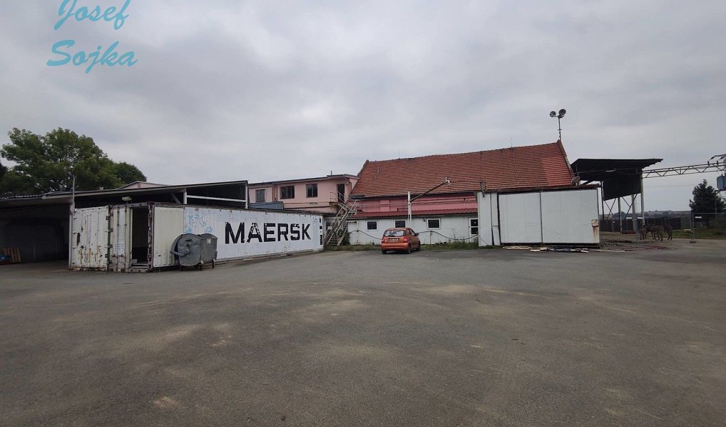 Prodej skladovacích prostor 2 000 m², Tištín – fotka 1 z 11