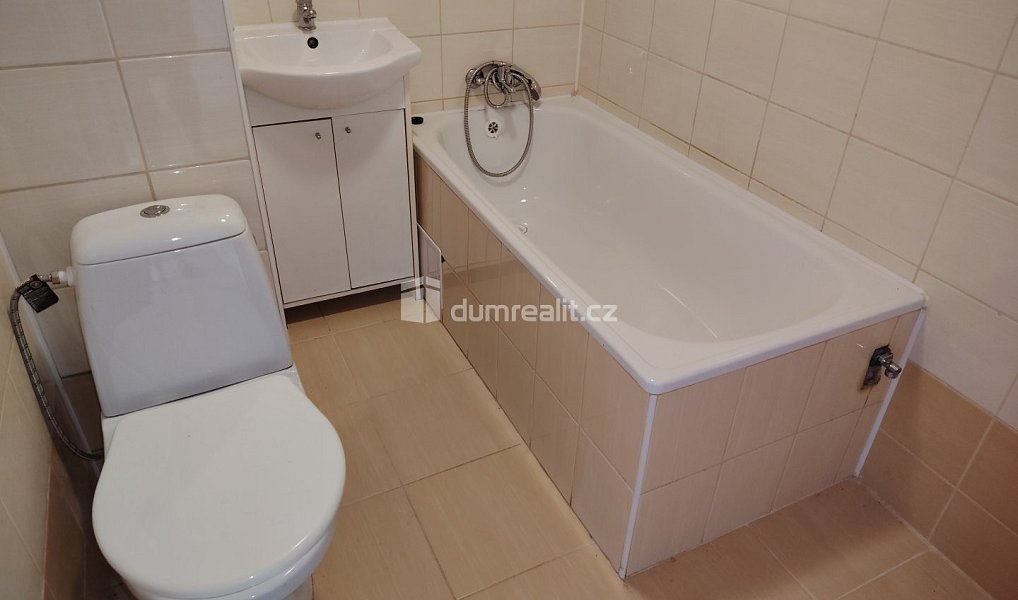 Pronájem bytu 1+kk 25 m², Děčín – náhled fotky 4