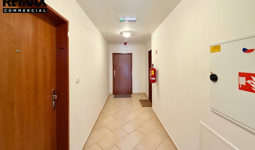 Prodej bytu 3+kk 81 m², Praha – náhled fotky 30