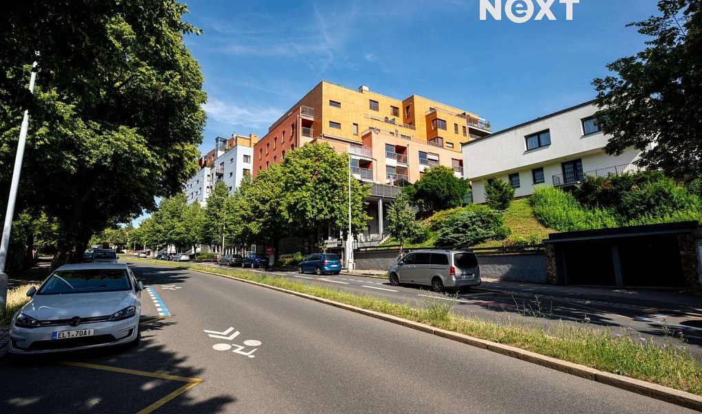 Prodej bytu 3+kk 104 m², Praha – náhled fotky 27