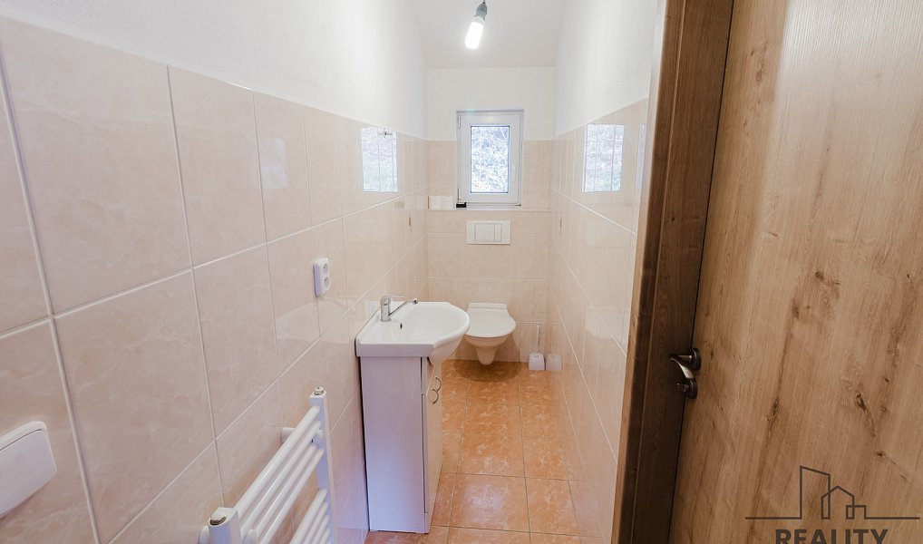 Prodej domu 100 m² s pozemkem 300 m², Oslavany – náhled fotky 28