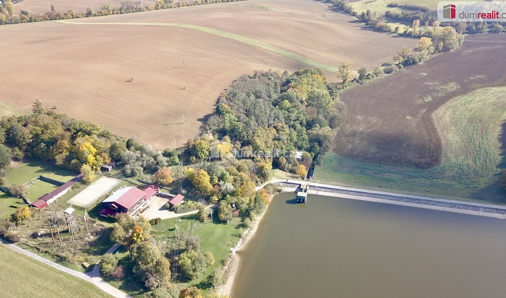 Prodej stavebního pozemku 750 m², Buchlovice – náhled fotky 14