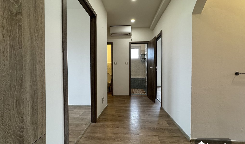 Pronájem bytu 3+1 68 m², Pardubice – náhled fotky 3