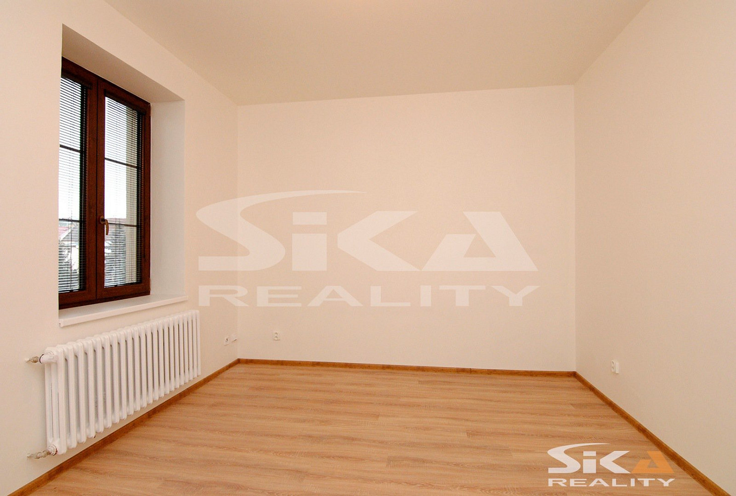 Pronájem bytu 2+1 61 m² – fotografie 2