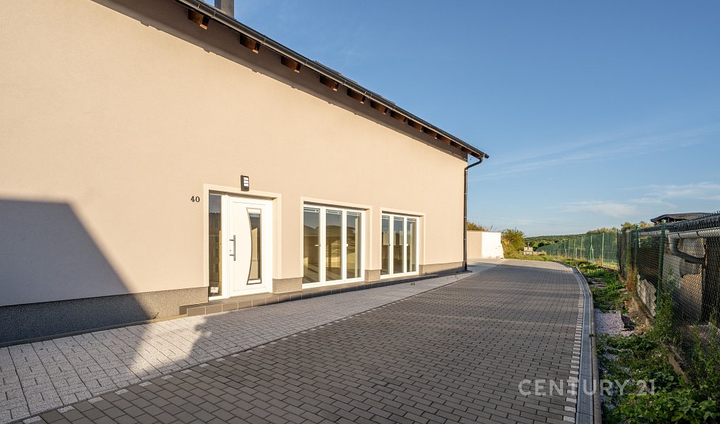 Prodej domu 253 m² s pozemkem 426 m², Rabakov – náhled fotky 25