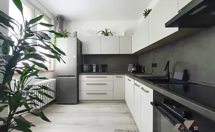 Prodej bytu 3+1 67 m², Okružní, Zlín