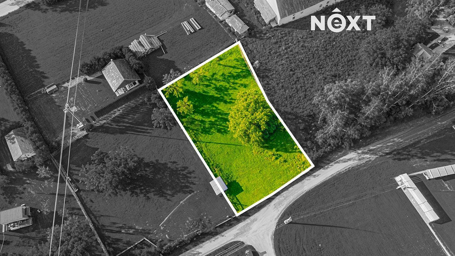 Prodej stavebního pozemku 902 m² – další
