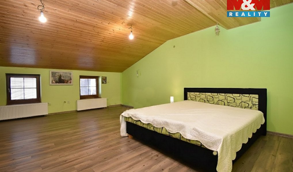 Prodej domu 320 m² s pozemkem 2 079 m², Malá Morava – náhled fotky 20