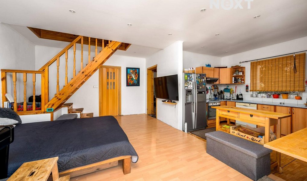 Prodej domu 230 m² s pozemkem 1 203 m², Zvole – náhled fotky 19