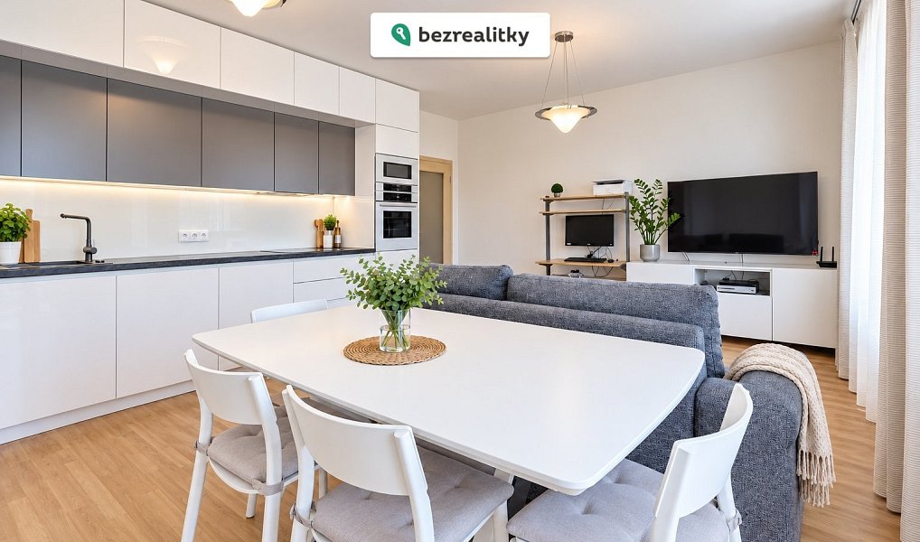 Prodej bytu 3+kk 71 m², Praha – fotka 1 z 15
