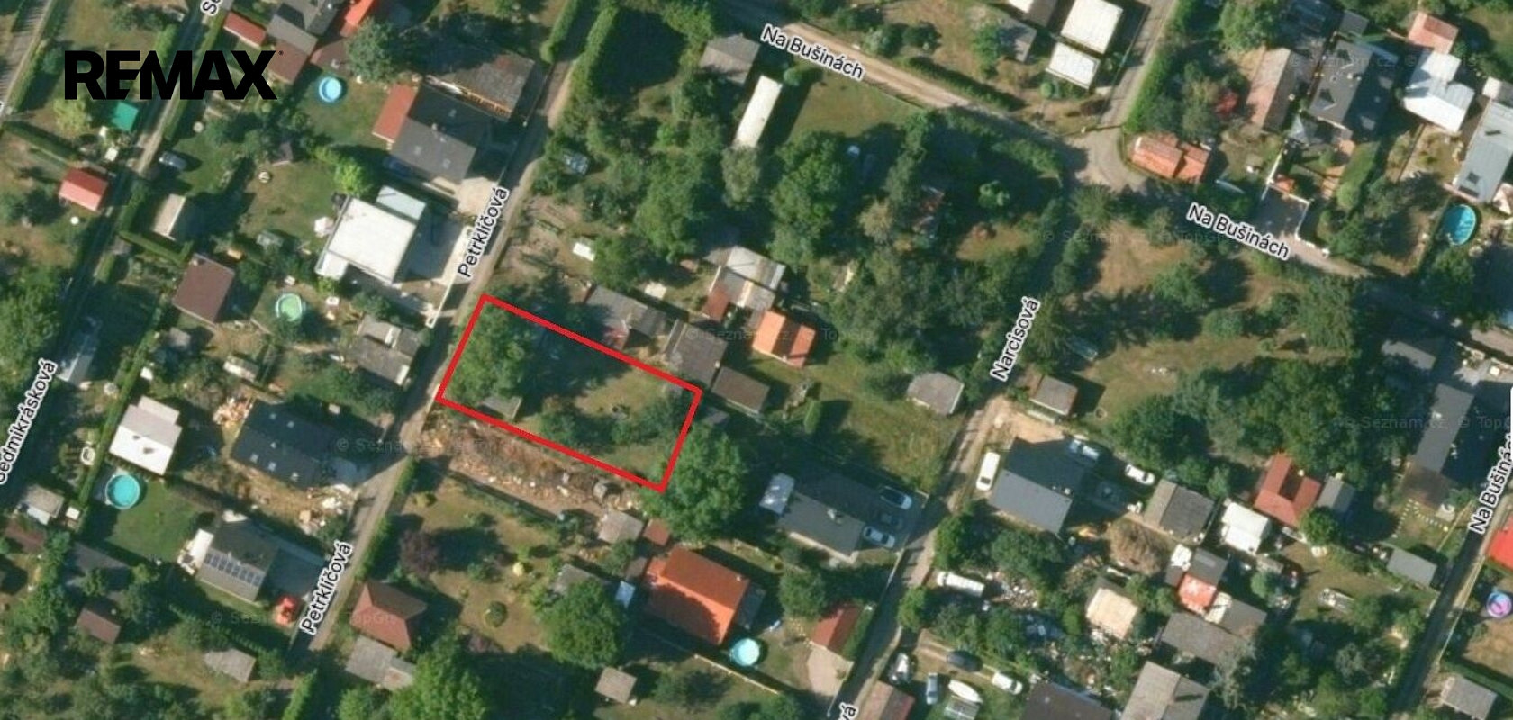 Prodej stavebního pozemku 586 m²