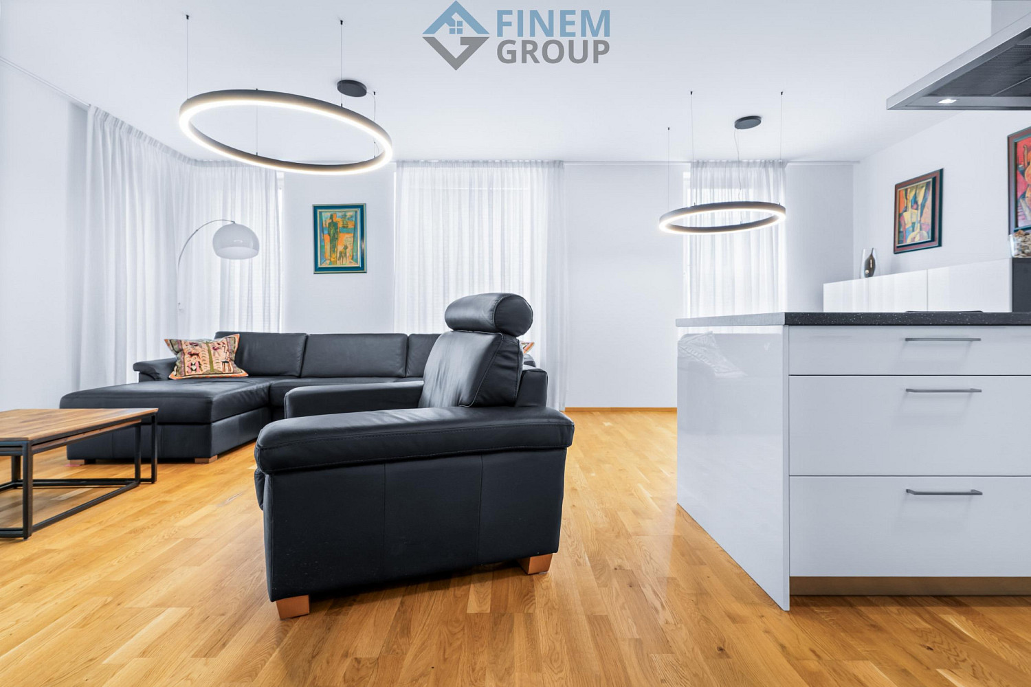 Pronájem bytu 3+kk 80 m² – fotografie 2